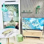 La Tropicale Апартаменти