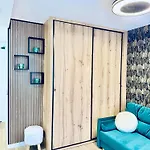 La Tropicale Апартаменты *